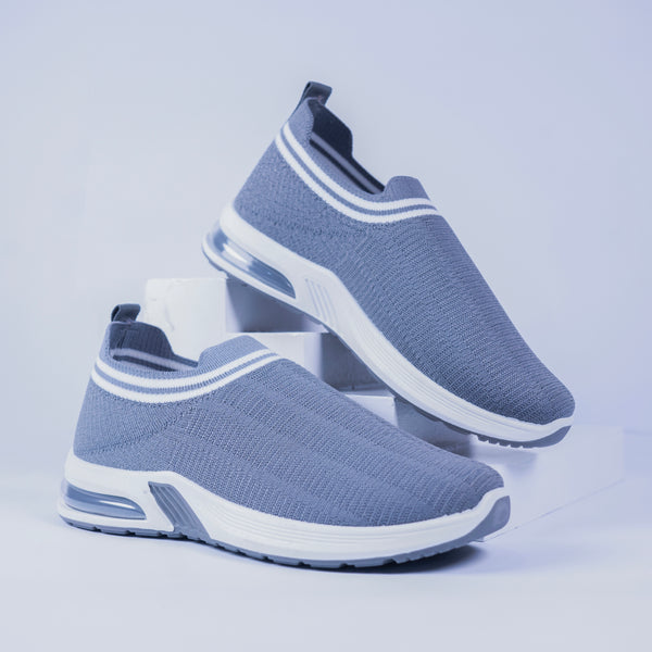 Grey Pitch Female Sketcher - USK-1