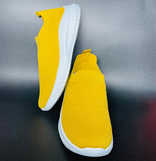 Mustard Female Sketcher - NSK-39